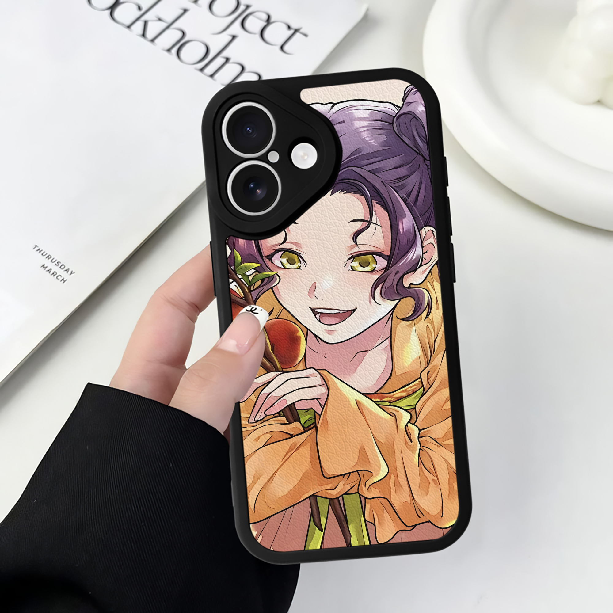 薬屋のひとりごと The Apothecary Diaries 【iPhone 16シリーズ対応】シリコンスマホケース（レザー調） 材質：シリコン
